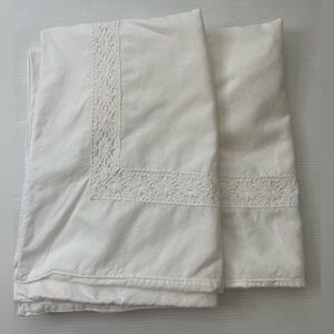VTG White Cotton Pillow Shams W/ Crochet Lace Trim 25” X 17.5”